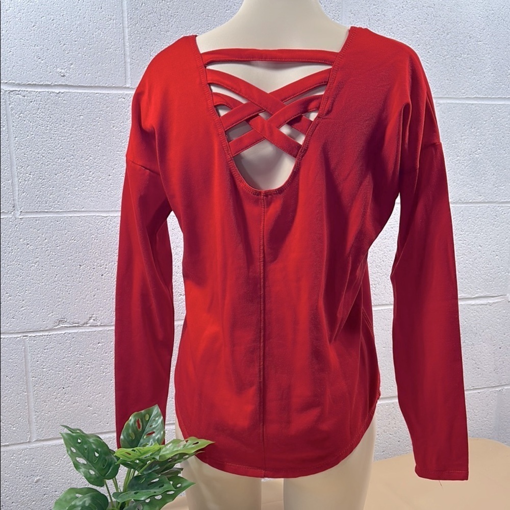 Red ACX Crisscross Back Women's Top​​​
